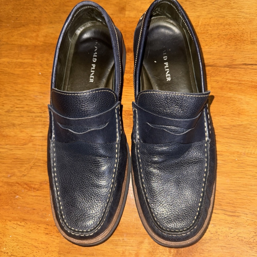 Donald J. Pliner Penny Loafer Mens 10 Black Leather Shoes Casual Soft Leather